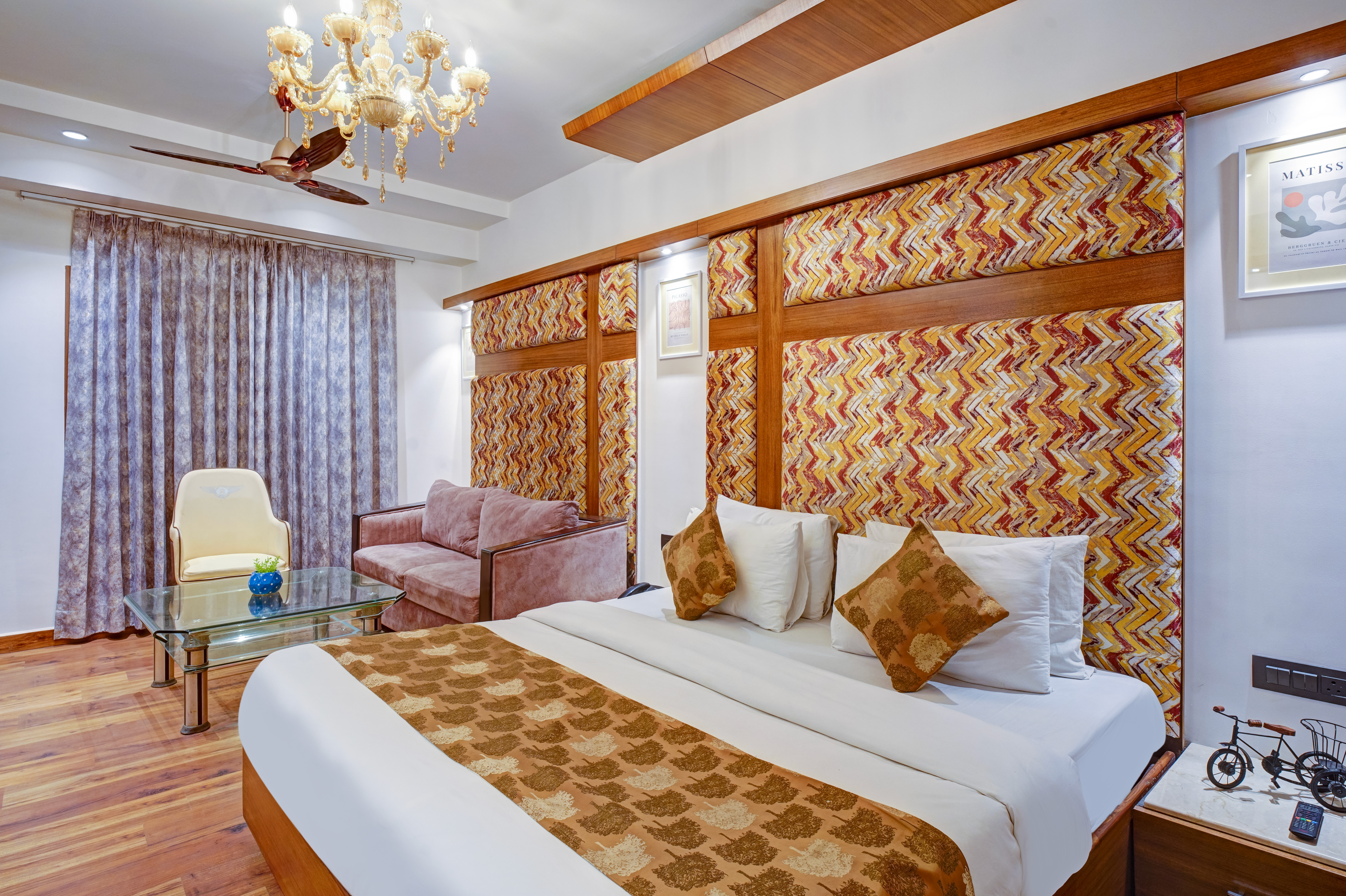 Presidential Suite Room - Image 3